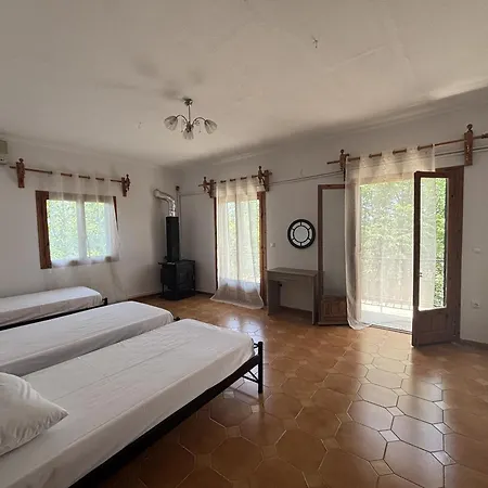Errica In Appartement Ýpsos